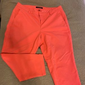 Liverpool coral crop length pants
